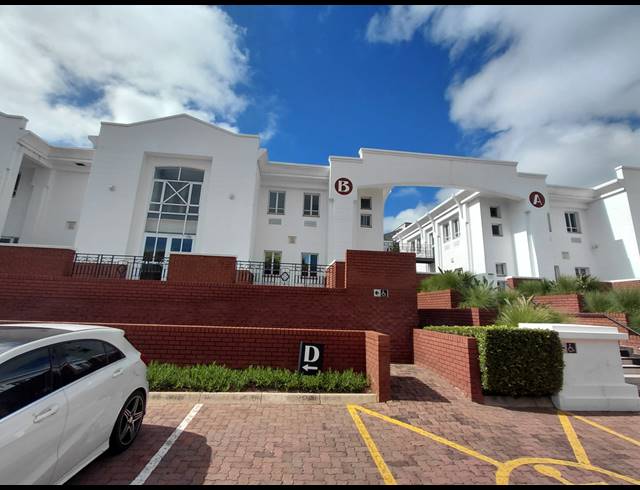 235M² OFFICE TO LET IN BRYANSTON